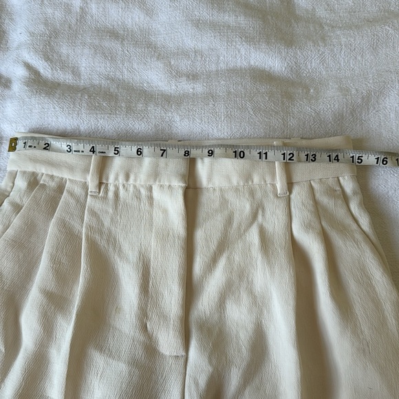 Aritzia Effortless Pants - Picture 12 of 16